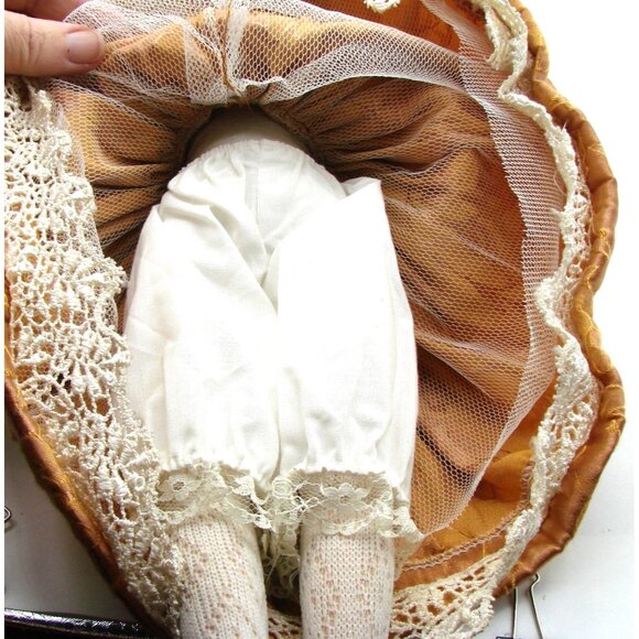 Collectors Choice 16" Porcelain Doll Victorian Style Pigtail Red Curls Dress Hat - Picture 9 of 11